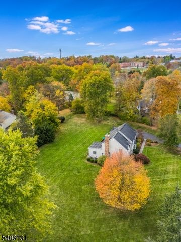 33 Juniper Way, Bernards Twp., NJ 07920