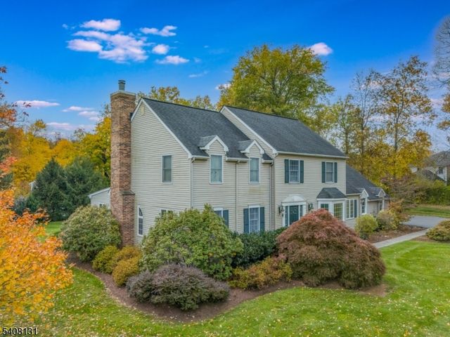 33 Juniper Way, Bernards Twp., NJ 07920