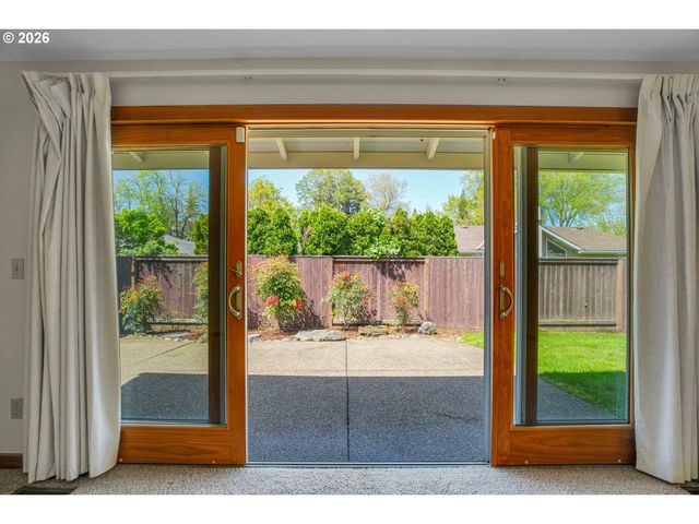 14980 Nw NORTHUMBRIA Ln, Beaverton, OR 97006