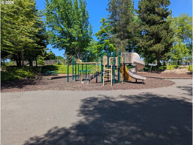 14980 Nw NORTHUMBRIA Ln, Beaverton, OR 97006