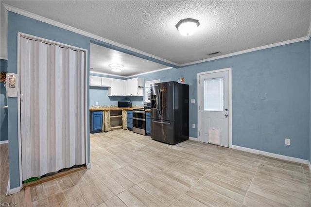 1205 Bramblewood CT, Chesapeake, VA 23323