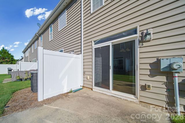 5470 Allison Lane, Charlotte, NC 28277