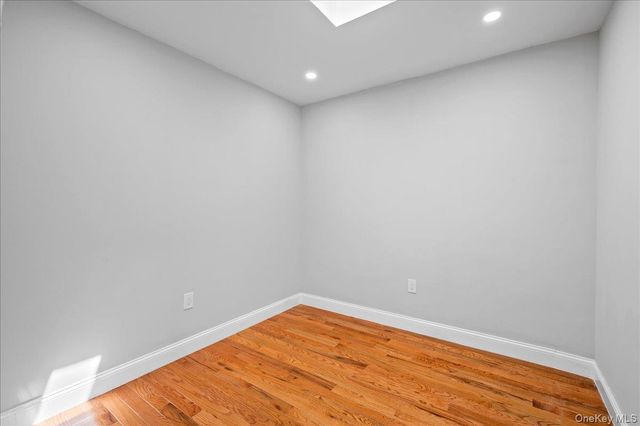 1302 E 223rd Street, Bronx, NY 10466