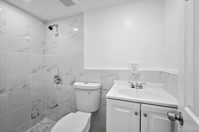 1302 E 223rd Street, Bronx, NY 10466