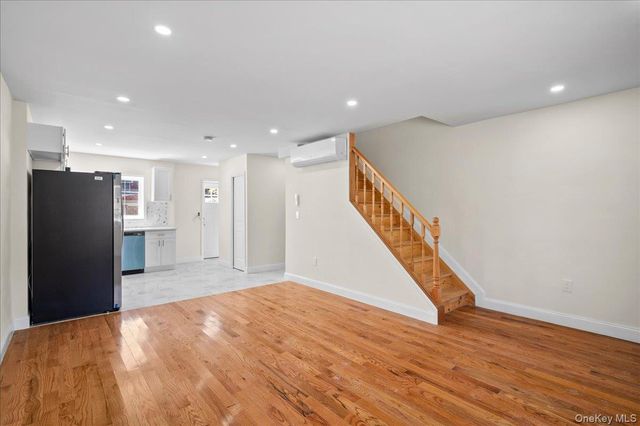 1302 E 223rd Street, Bronx, NY 10466