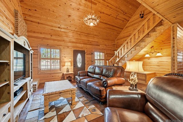 10440 Matherne Place, Denham Springs, LA 70726