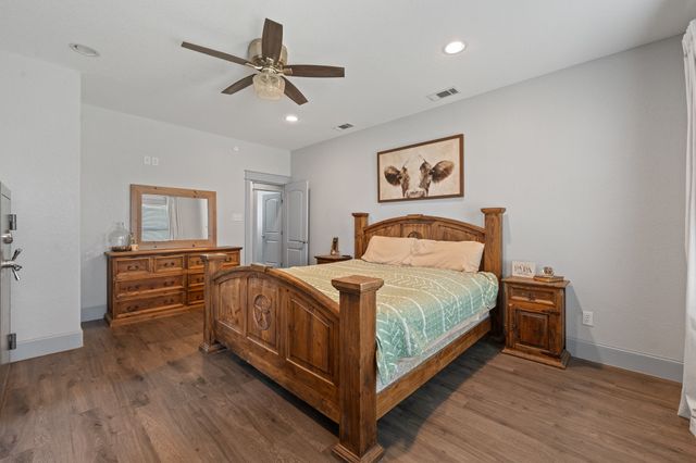 8868 County Road 1205, Grandview, TX 76050