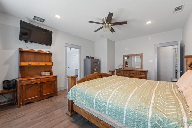 8868 County Road 1205, Grandview, TX 76050