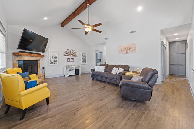 8868 County Road 1205, Grandview, TX 76050