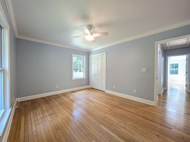 304 Woodland Drive, Summerville, SC 29485