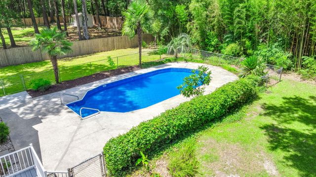 304 Woodland Drive, Summerville, SC 29485