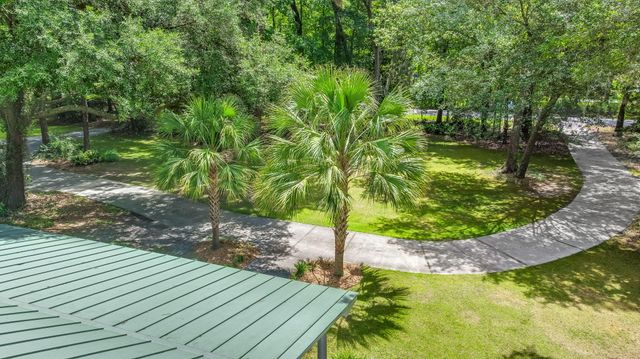 304 Woodland Drive, Summerville, SC 29485