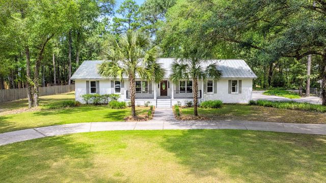 304 Woodland Drive, Summerville, SC 29485