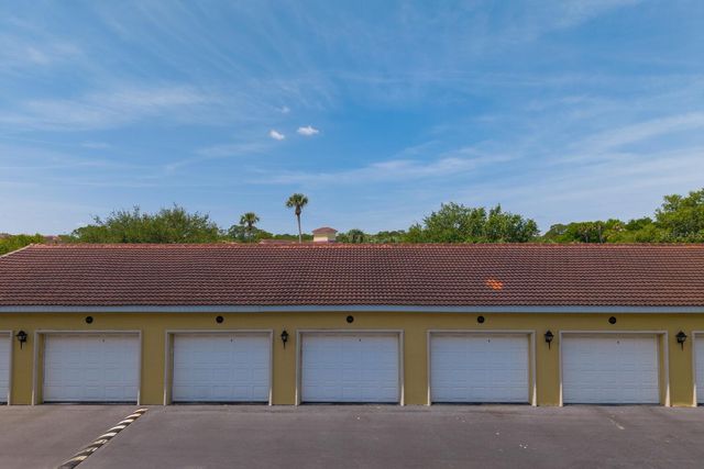600 CANOPY WALK LANE 634, Palm Coast, FL 32137