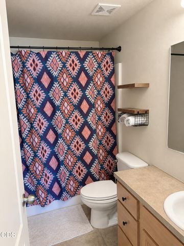 61367 Woodbury Lane, Bend, OR 97702