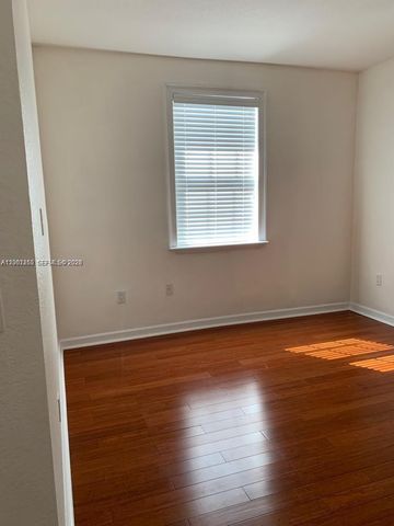 8041 NW 114th Pl 8041, Doral, FL 33178