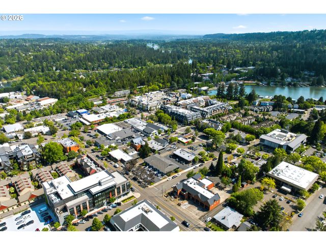 558 6TH St, Lake Oswego, OR 97034