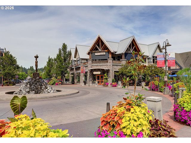 558 6TH St, Lake Oswego, OR 97034