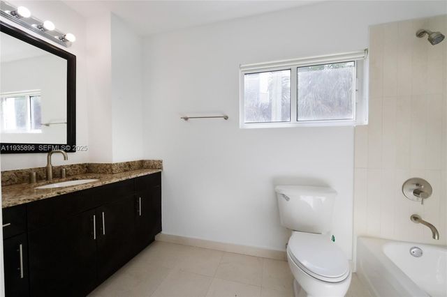 2020 Prairie Ave 202, Miami Beach, FL 33139