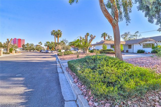 1517 Bryn Mawr Avenue, Las Vegas, NV 89102