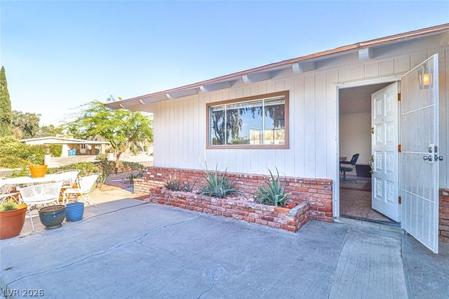 1517 Bryn Mawr Avenue, Las Vegas, NV 89102