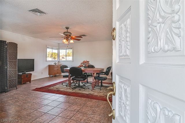 1517 Bryn Mawr Avenue, Las Vegas, NV 89102