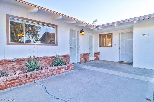 1517 Bryn Mawr Avenue, Las Vegas, NV 89102