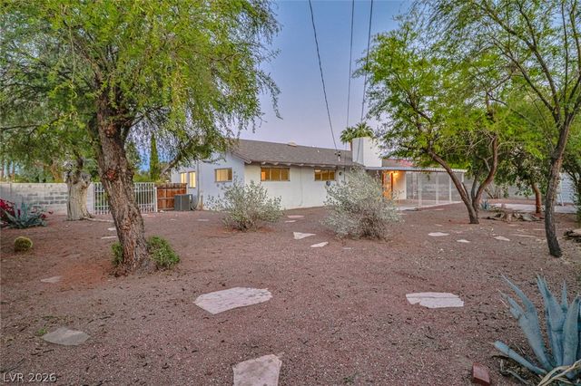 1517 Bryn Mawr Avenue, Las Vegas, NV 89102