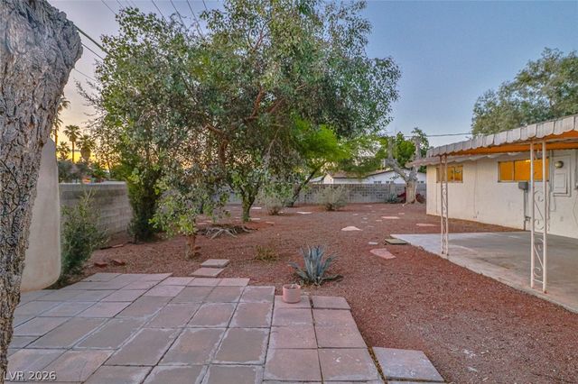 1517 Bryn Mawr Avenue, Las Vegas, NV 89102