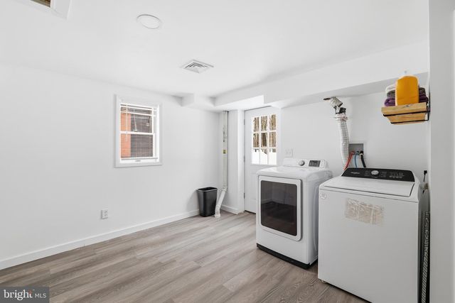 2309 DEER TRACK LN, East Stroudsburg, PA 18302