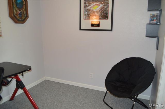 25 Bernie Circle, Maryland Heights, MO 63043