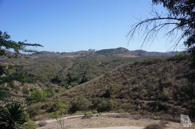 2623 Velarde Drive, Thousand Oaks, CA 91360