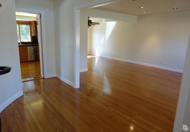 2623 Velarde Drive, Thousand Oaks, CA 91360