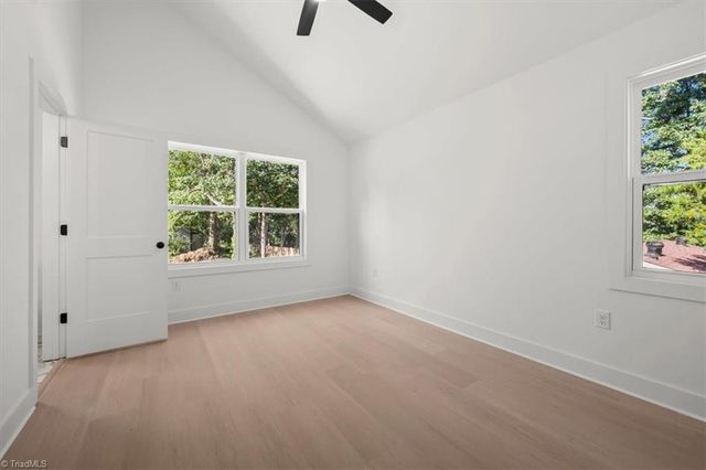 806 W Dameron Avenue, Liberty, NC 27298