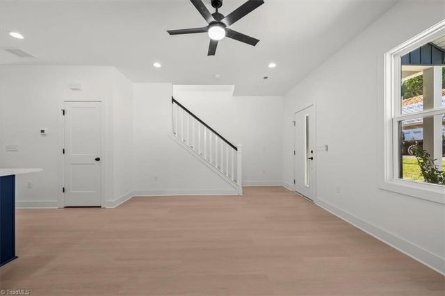 806 W Dameron Avenue, Liberty, NC 27298