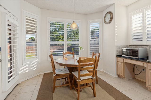 1381 Wentworth Drive, Lewisville, TX 75067