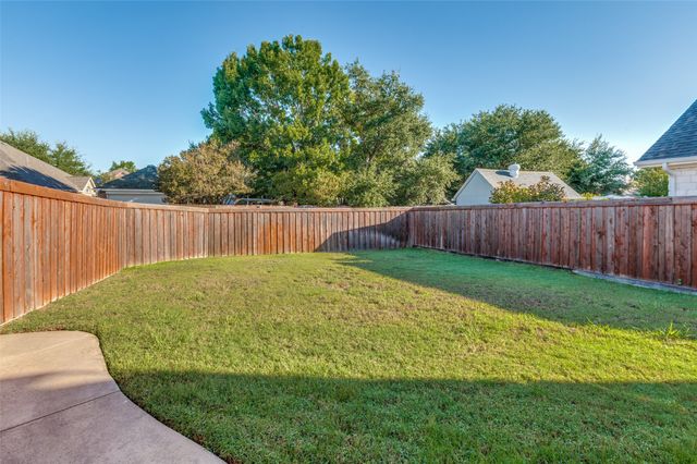1381 Wentworth Drive, Lewisville, TX 75067