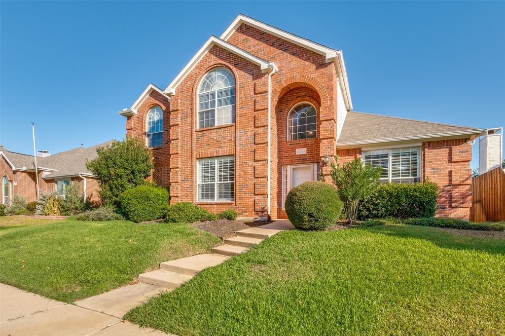 1381 Wentworth Drive, Lewisville, TX 75067