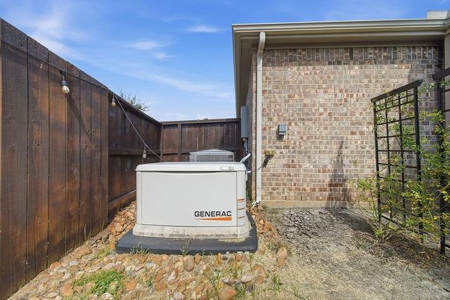 9614 Carson Lane, Iowa Colony, TX 77583