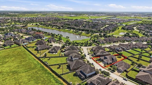 9614 Carson Lane, Iowa Colony, TX 77583