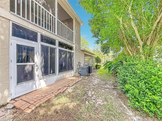 2106 CLOVER HILL ROAD, Palm Harbor, FL 34683