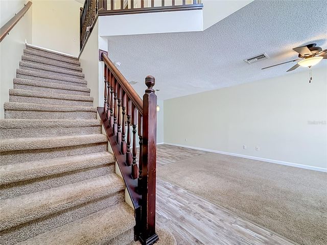 2106 CLOVER HILL ROAD, Palm Harbor, FL 34683