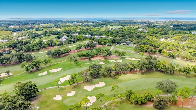 2106 CLOVER HILL ROAD, Palm Harbor, FL 34683
