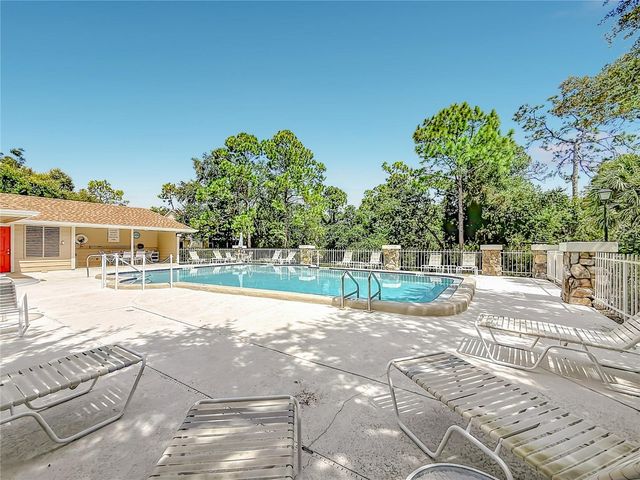 2106 CLOVER HILL ROAD, Palm Harbor, FL 34683
