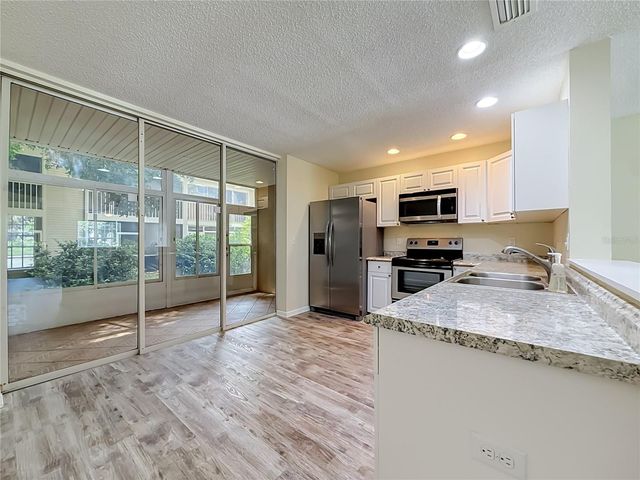 2106 CLOVER HILL ROAD, Palm Harbor, FL 34683