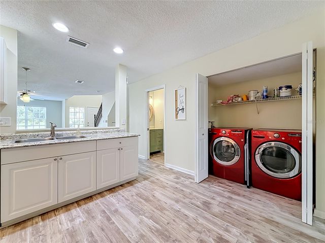 2106 CLOVER HILL ROAD, Palm Harbor, FL 34683