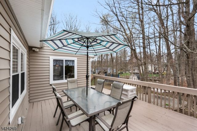 3 Beaver Dam Rd, Randolph Twp., NJ 07869