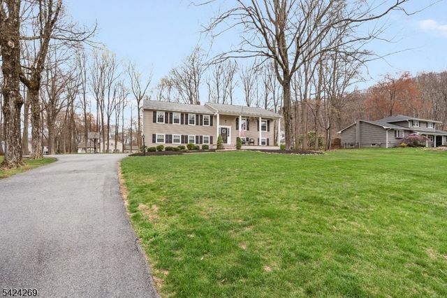 3 Beaver Dam Rd, Randolph Twp., NJ 07869