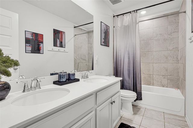 8734 Arch Rock Drive, Cypress, TX 77433