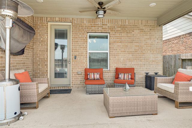 8734 Arch Rock Drive, Cypress, TX 77433